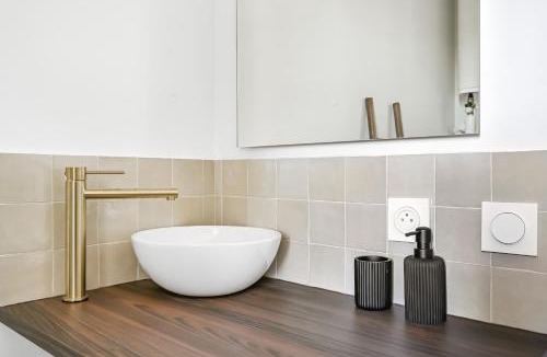 Centre Apartment | Sublime appart La Défense Paris Gare 2Pers