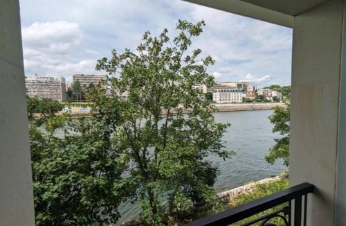 Quartier de Becon Apartment | Suite 102 - 96m² - 3 Chambres, 3 Salles de Bain - Balcon/Terrasse
