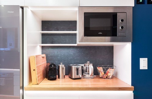 Chantilly House | Suite appart place Versepuy