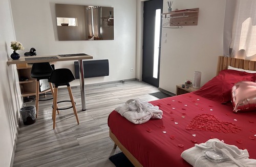 Tilloy-les-Conty Bed & Breakfast | Suite Avec Jacuzzi Privatif à 15 min D'amiens