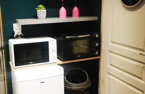 Neuf-Mesnil Apartment | Suite Evasion-Apartment-Suite-Whirlpool bath-No view