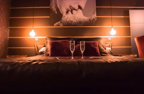 Saint-Blimont House | Suite Romantique avec Spa Privatif Sauna & Ambiance cosy Baie de Somme