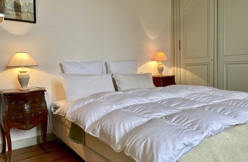 Tierce Other | Sunrise Room in Château with breakfast