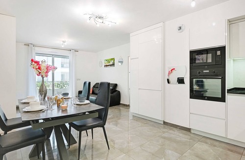 19th Arrondissement Apartment | Super 1DBR / 4P refurbished - Jaurès / Ourcq - Mobility lease