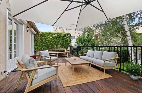 Le Mesnil-le-Roi House | Superb 3-bedroom house in Le Mesnil-le-Roi – Quick Access to Paris