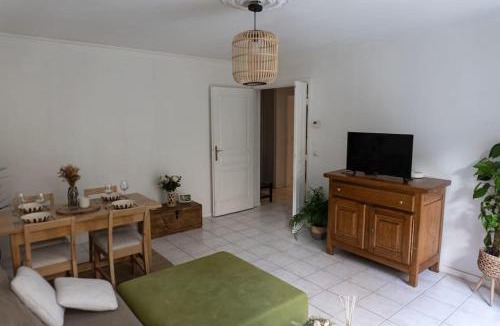 Bel-Air Nord Apartment | Superb house at Nation