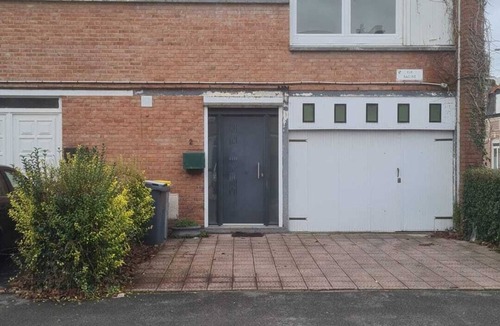 Annappes House | Superbe Maison 8 Pièces Rénovée Sur103,20m2 à 3 min à Pied du Parc du Héron