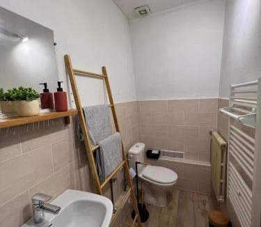 Senlis Apartment | Superbe studio Cosy pour une ESCAPADE au Coeur de Senlis-Idéal pour Couples Voyageurs & Professionnels