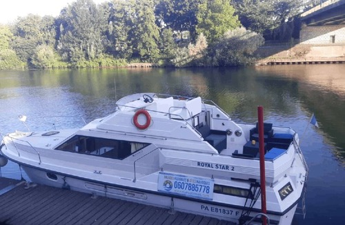 La Ferte-sous-Jouarre Boat Rental | Superbe Vedette de Mer à 45 Minutes de Paris