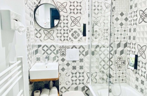 Coquelles Hotel | Sure Hotel by Best Western Calais Coquelles Tunnel s/Manche