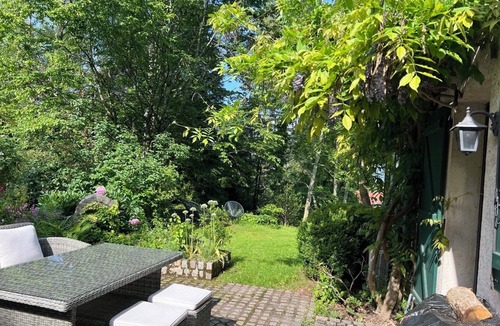Taintrux Cottage | SUZAN du Bois d'Argent~ stylish cottage in peace and nature