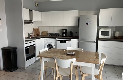 Frontignan Apartment | T2 apartment 30 m from the sea, with beautiful terrace and all on the ground floor