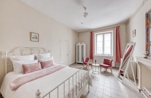 La Queue-les-Yvelines Apartment | T2 calme avec Parking privé - 20 min Versailles - Paris à la campagne