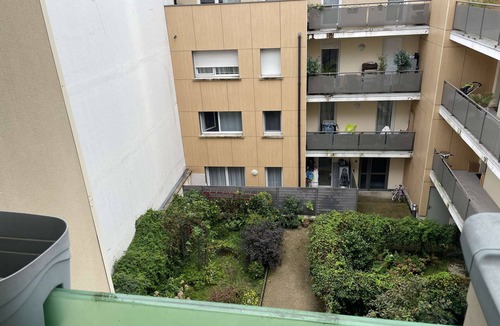 Romainville Apartment | T2 with balcony near city center
