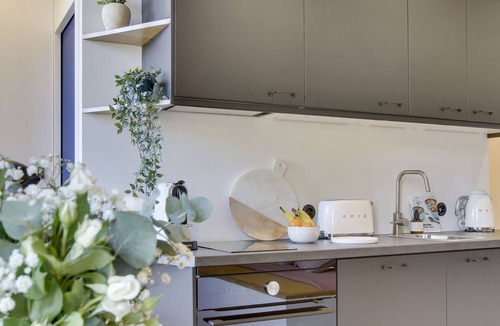 Versailles Apartment | The Alcove Royale, furnished with 3 stars tourism