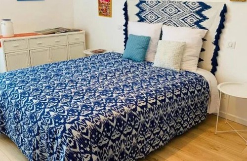 Commarin Bed & Breakfast | The colors of Commarin Chambre Blanche