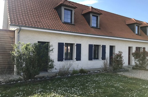 Saint-Quentin-en-Tourmont Cottage | The Gîtes du Marquenterre (blue gîte)