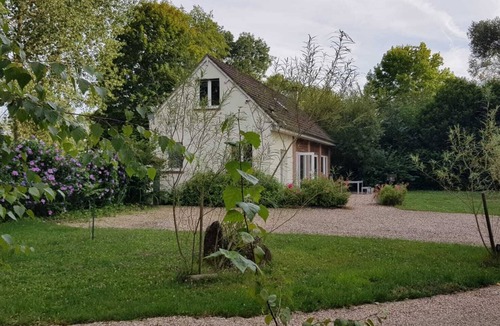 Loconville Cottage | The house by the water.