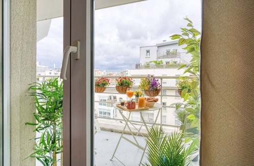 Faubourg de l'Arche Apartment | The Place To Be Paris Defense