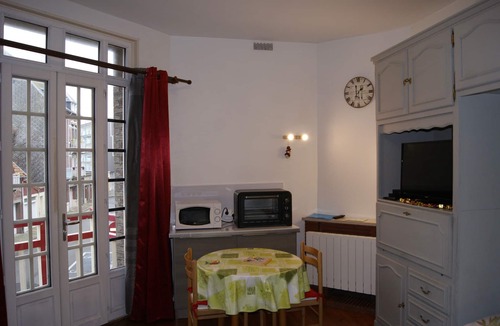 Mers-les-Bains Apartment | The Precious Sea View Beach Area
