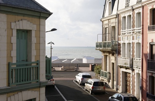 Mers-les-Bains Apartment | The Precious Sea View Beach Area