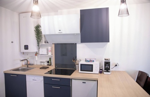 Le Chatelet-en-Brie Apartment | THE QUIET NEST IN THE COUNTRY OF FONTAINEBLEAU