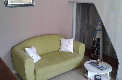 Tours-en-Vimeu House | . "the traveler" cottage.