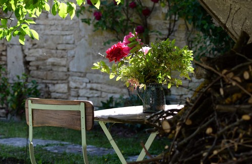 Noyers-sur-Serein House | The Victoire family home of one to ten people