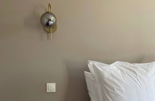 Vic-sur-Aisne Hotel | This beautiful country house is a former coaching inn dating from 1586,