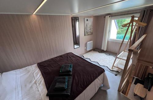 Coutevroult House | Tiny House Disney