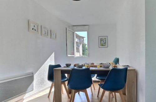 Luneville Apartment | Tout Inclus - Plein Centre - Netflix - Moontown