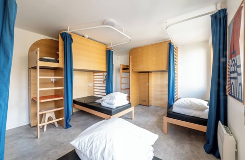 Quartier du Pont-de-Flandre Hostel | UCPA Sport Station Hostel Paris