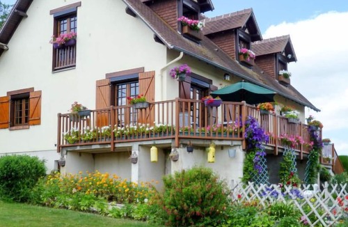 Quievrecourt House | Vacation home La Renaissance (NEB400) in Neufchâtel-en-Bray - 8 persons, 4 bedrooms