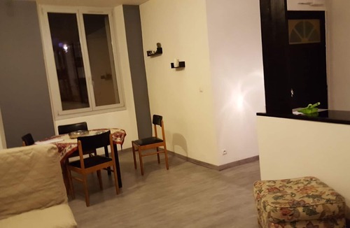 Salins-les-Bains Apartment | Very beautiful F2 of about 50m² 300m from the thermal baths