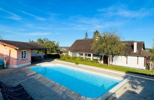 Cezy House | Villa à la Campagne Entièrement Équipée à 10 mn de Joigny