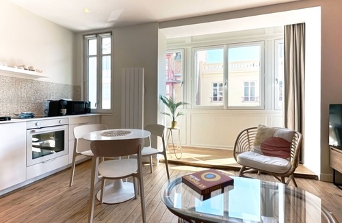 Mers-les-Bains Apartment | Villa Adèle, Bow-window vue Mer - Appt 02
