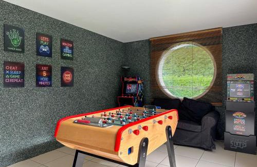 Nogent-le-Phaye Villa | Villa avec piscine, Cinéma, terrain privé