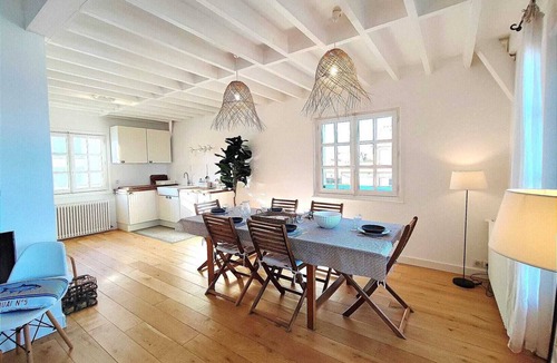 Ouistreham House | Villa Bellevue - The Anglo- Norman style - Seafront
