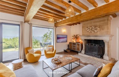 Cricqueboeuf Villa | Villa Biloba - sea view and beach access 10 People