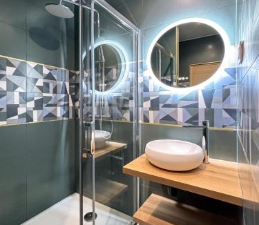 Le Pre-Saint-Gervais Apartment | Villa Des Bégonias - PSG