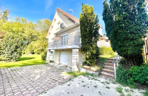 Claye-Souilly Villa | VILLA EDOUARD - 180m2 in nature & forest - 20min Disney - 7min airport