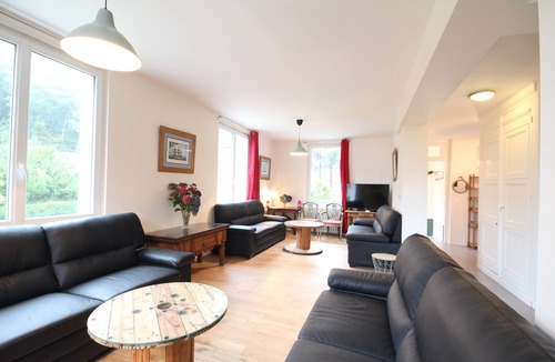 Saint-Pierre-en-Port Villa | Villa Violaine - Seaside resort 2 min from the beach