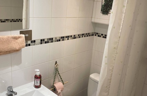 Drancy Condo | Vrbo Property