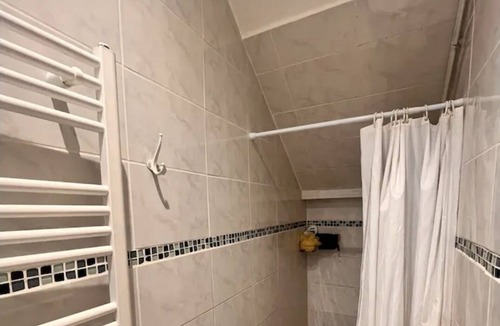 Gennevilliers Apartment | Vrbo Property