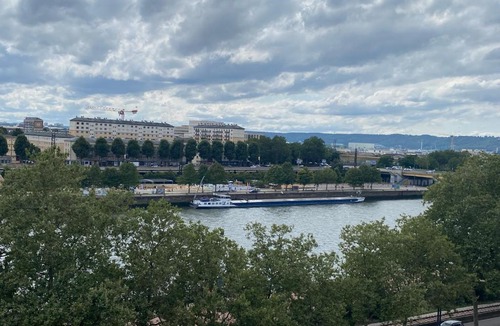 Quartier Vieux Marche-Cathedrale House | Vue sur Seine