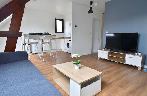 Vert-le-Grand Hotel | Welcome Home