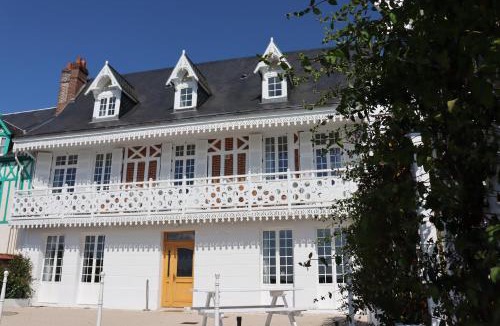 Villequier House | White House, maison d'hôtes