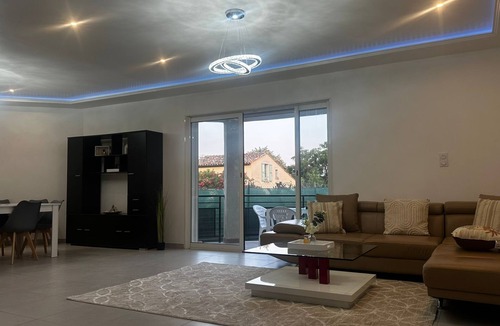 Saint-Andre-de-Sangonis Villa | Whole house: accommodation - Saint-André-de-Sangonis, France
