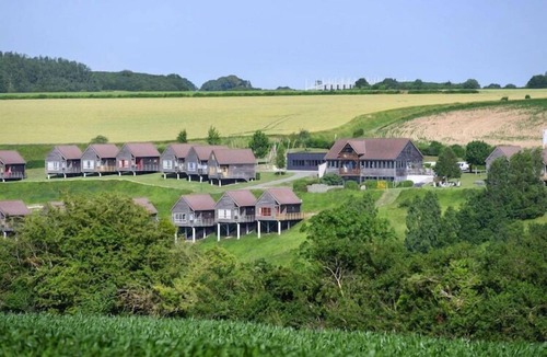 Grand-Laviers Cottage | Wooden Chalet in Abbeville near Somme Bay