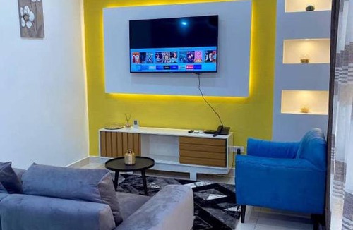 Enghien-les-Bains Apartment | Yannick